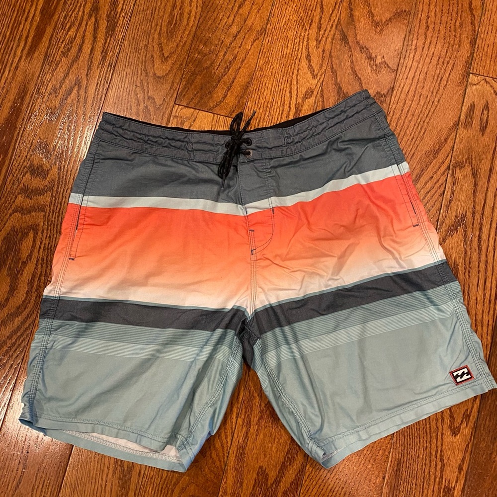 Men's Billabong board shorts